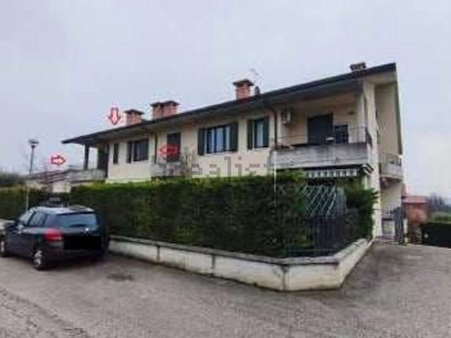 Villa in vendita di 87 m² in Via A. Cesari, 8