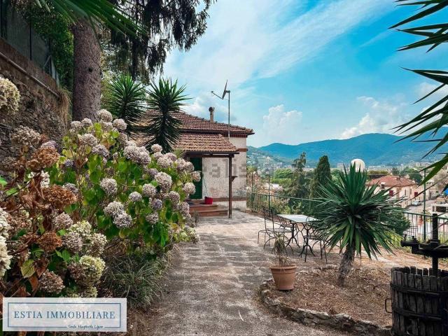 Villa in vendita di 87 m² in Via Privata Oliveta, 16