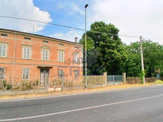 Villa in vendita di 800 m² in Viale Trieste