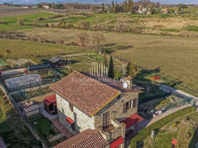 Villa in vendita di 80 m² in Località Croce, 62
