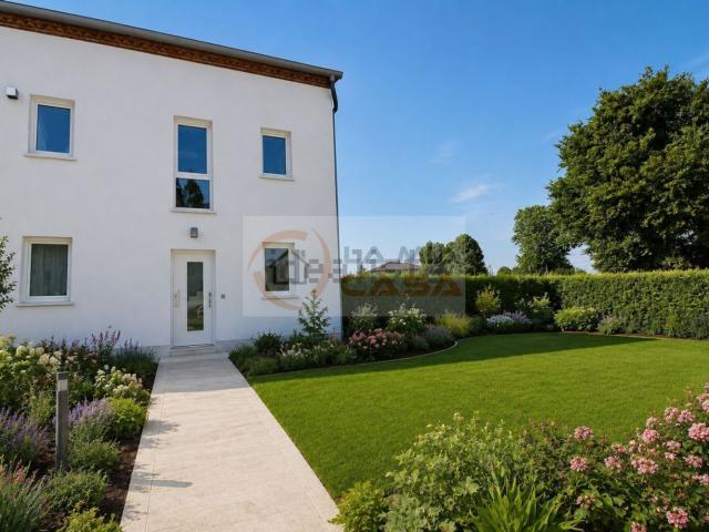 Villa in vendita di 95 m² in Via Roma