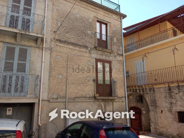 Villa in vendita di 95 m² in Vico Giuseppe Giusti