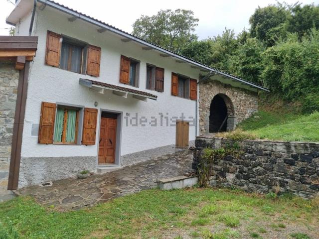 Villa in vendita di 96 m² in Via Buioli