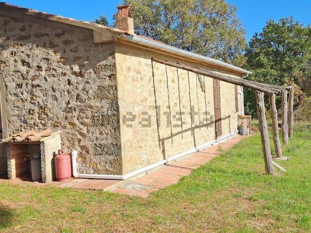 Villa in vendita di 97 m² in Strada Provinciale Aione, 100