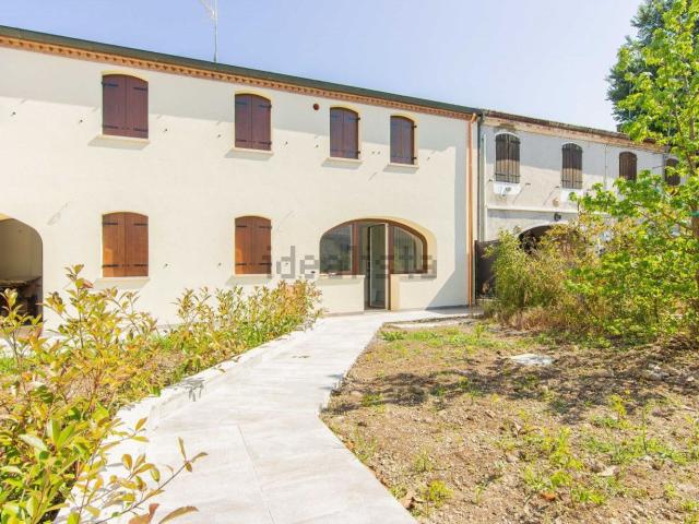 Villa in vendita di 90 m² in Via Giovanni Fortin Monsignor