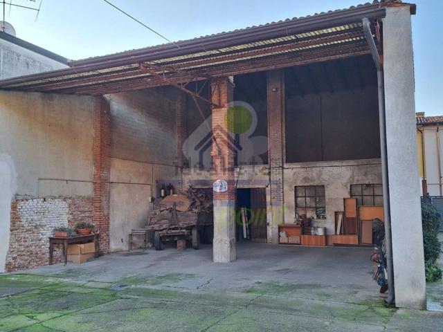 Villa in vendita di 90 m² in Via Valle