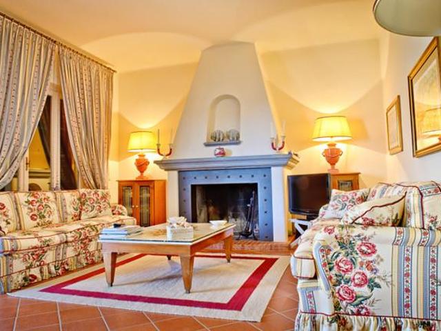 Villa in vendita, Forte dei Marmi centro