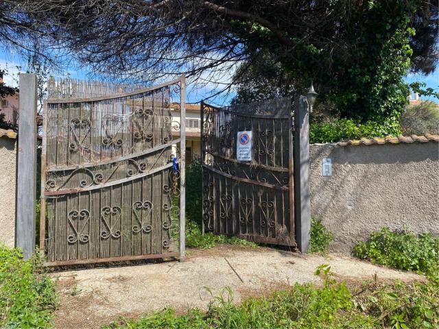 Villa in vendita in via via pratica di mare 34, Ardea