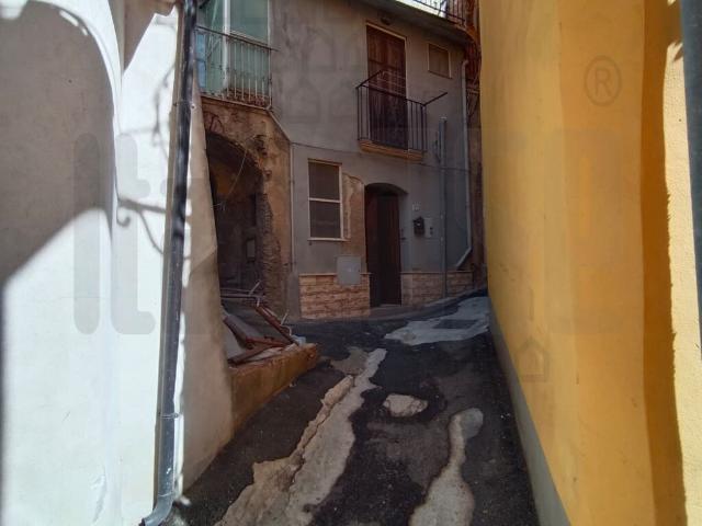 Villa in vendita in via san domenico 6 mili san marco, Messina