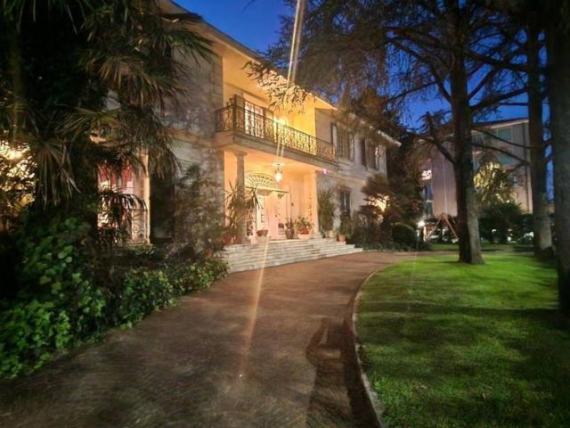 Villa in vendita Padova, Italia