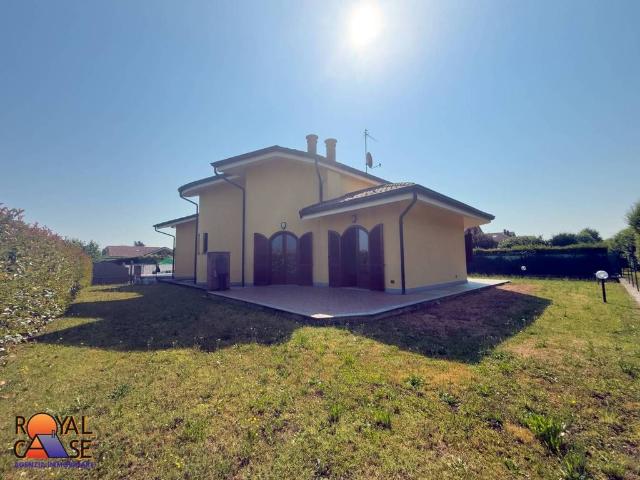Villa in vendita Pianezza, Italia