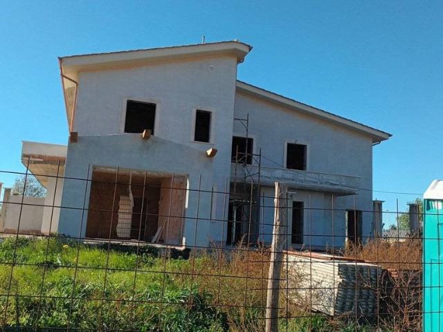 Prestigiosa villa di 150 mq in vendita, Via Enrico de Nicola, Pomezia, Lazio
