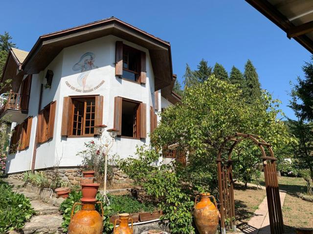 Villa in vendita, Rocchetta di Vara casoni