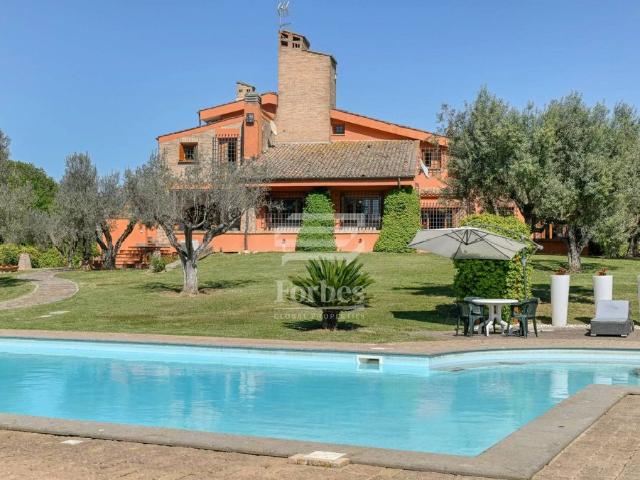 Villa in vendita Roma, Italia