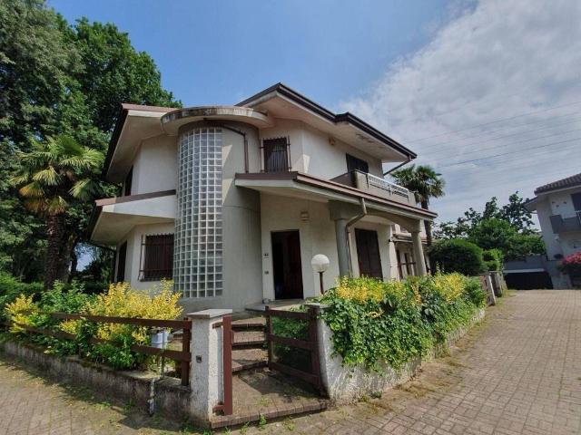 Villa in vendita Via 4 Novembre, 14, Settimo Milanese, Milano, Lombardia