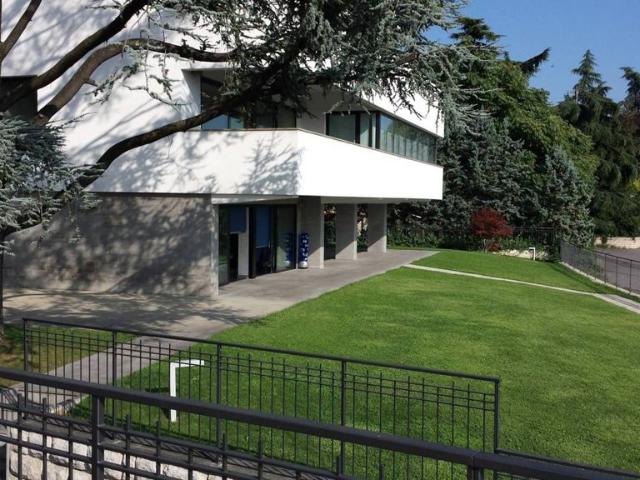 Villa in vendita Via Bernardino Varisco, Brescia, Lombardia