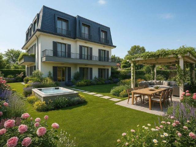 Villa in vendita Via Campo dei Fiori, Saronno, Varese, Lombardia