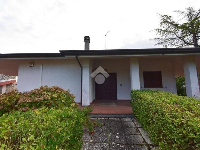 Villa in vendita Via Casiccio, 594, Montescudo, Emilia Romagna
