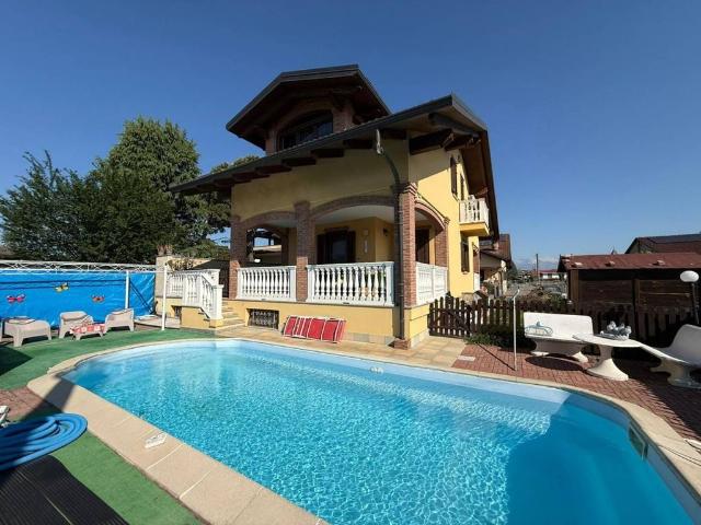 Villa in vendita Via Dante Alighieri, 29, Bosconero, Provincia di Torino, Piemonte