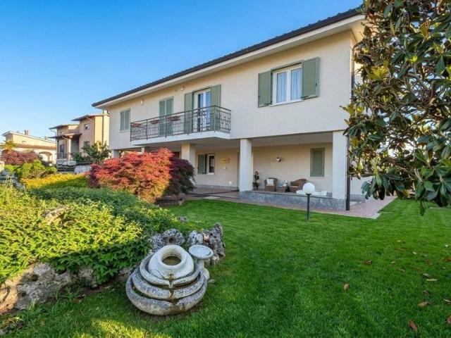 Villa in vendita Via dei Giardini, 13, Poirino, Provincia di Torino, Piemonte
