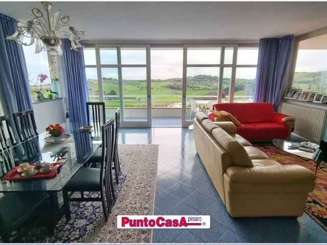 Villa in vendita Via dei Rovi, Pesaro, Marche