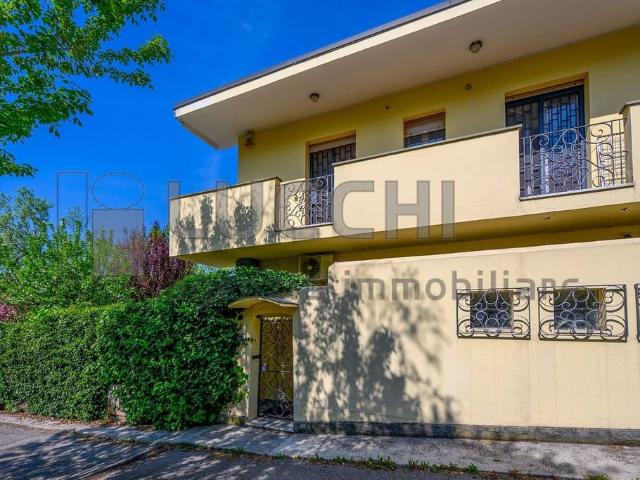 Esclusiva villa in vendita Via del Genio, 8, Bologna, Emilia Romagna