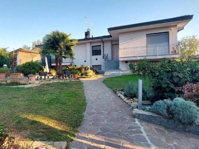 Villa in vendita Via Lombardia, 26, Torrevecchia Pia, Pavia, Lombardia