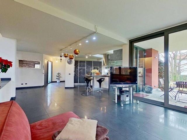 Villa in vendita Via Luciano Manara 1, Albese Con Cassano, Como, Lombardia