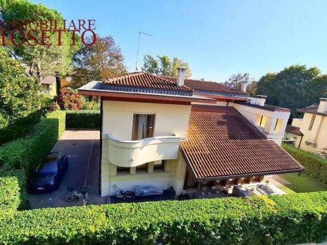 Villa in vendita Via Luino, Vicenza, Veneto