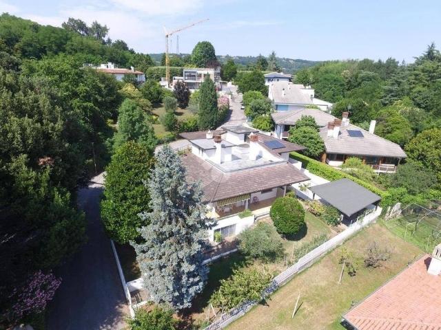 Villa in vendita Via Montello, Montebelluna, Treviso, Veneto
