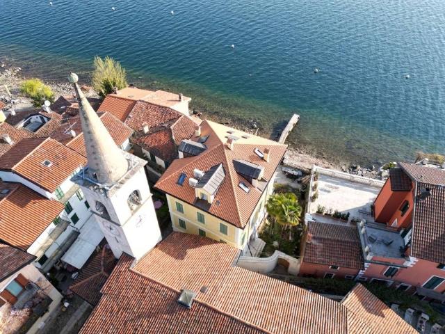 Villa in vendita Via Nazario Sauro, Stresa, Verbano Cusio Ossola, Piemonte