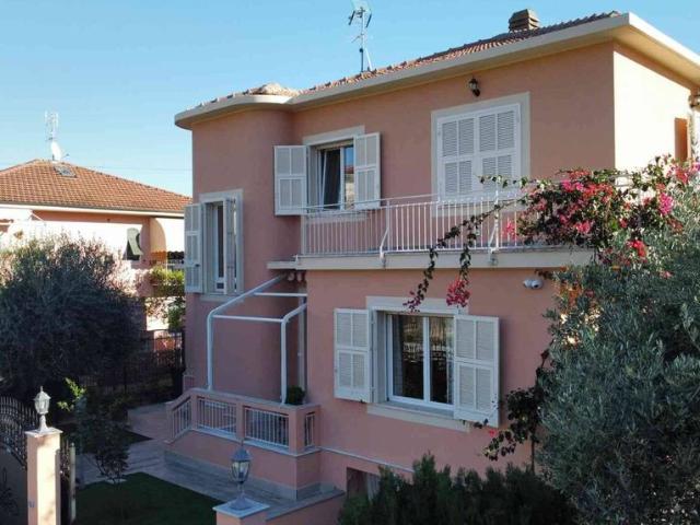 Villa in vendita Via Palestro, 20, Loano, Savona, Liguria