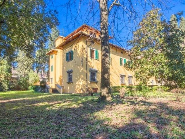 Villa in vendita Viale alessandro volta, 56, Firenze, Toscana