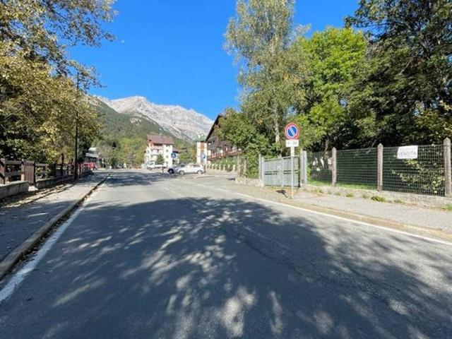 Villa di 400 mq in vendita Viale Roma, 59, Bardonecchia, Piemonte