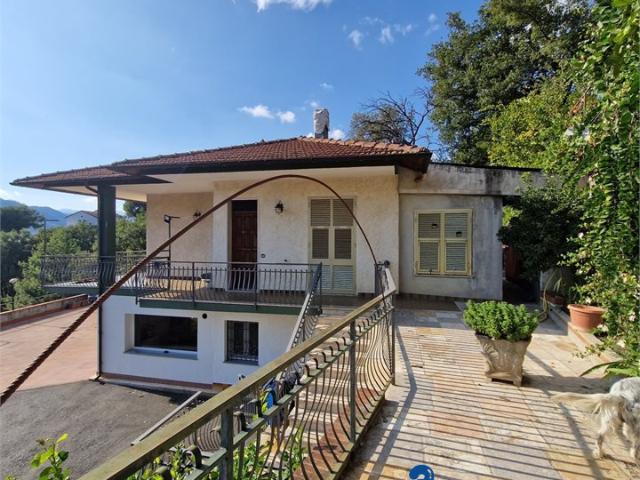 Villa in vendita, Villanova d'Albenga coasco