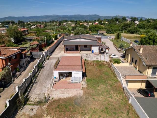 Villa in Via Colle Pallone