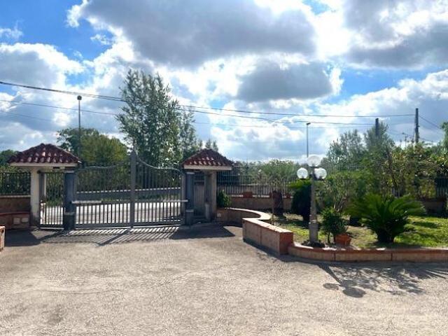 Villa in Via Cacciabella