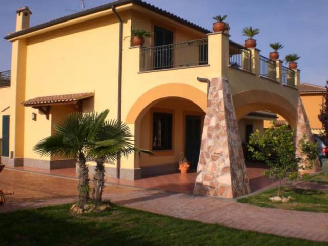 Villa in via castelsardo