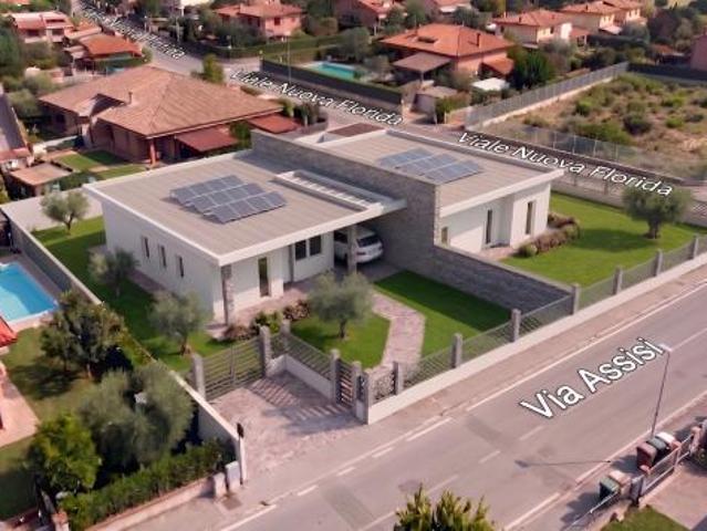 Villa in Via Assisi
