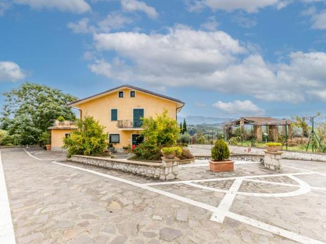 Villa in Via Benedetti