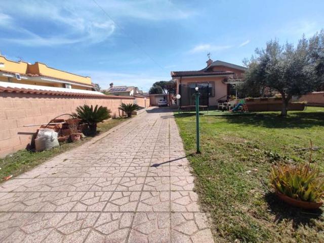 Villa in Via Garda