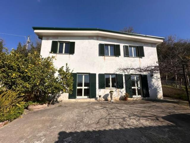 Villa in Via della Vigna
