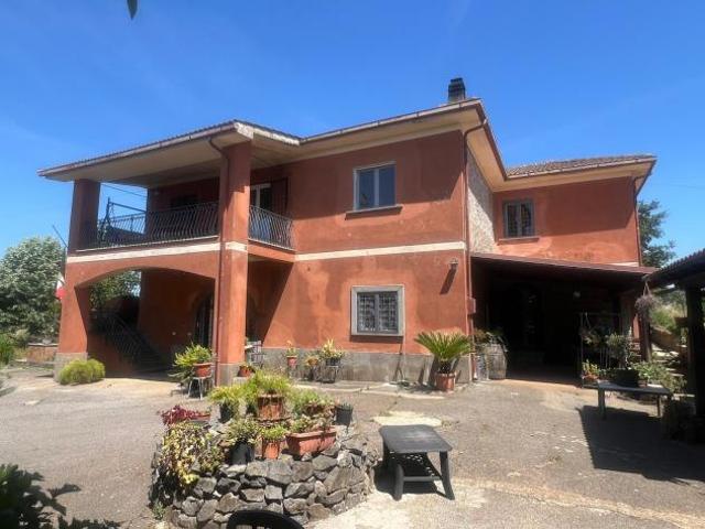 Villa in Via di Colle Formica