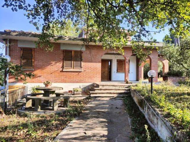 Villa in Via di Bucine