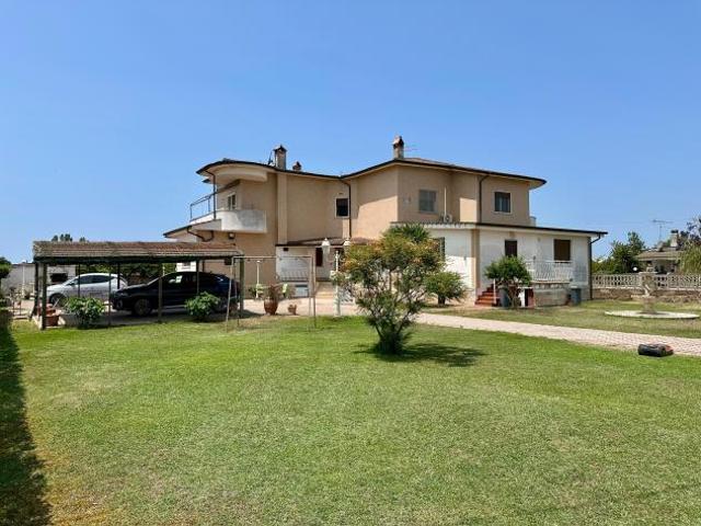 Villa in Via Diamante