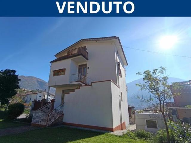 Villa in Via Sant'Andrea Apostolo