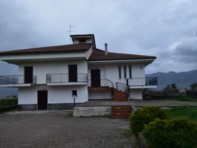 Villa in Via Provinciale Teggiano Polla