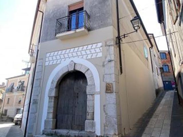 Villa in Via Tre Martiri