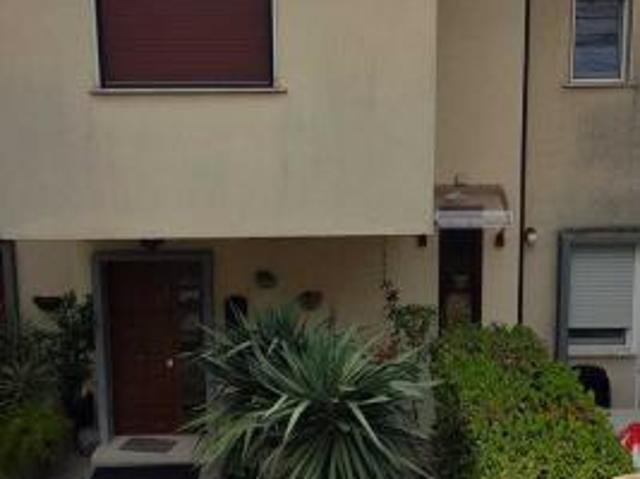 Villa in Via Valle Mauro