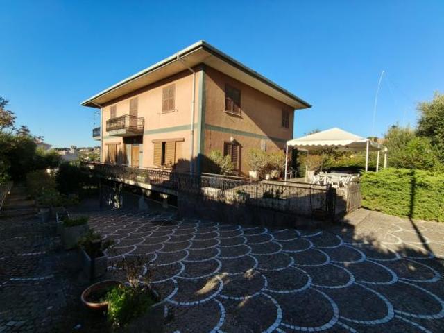 Villa in Vicolo Olivella